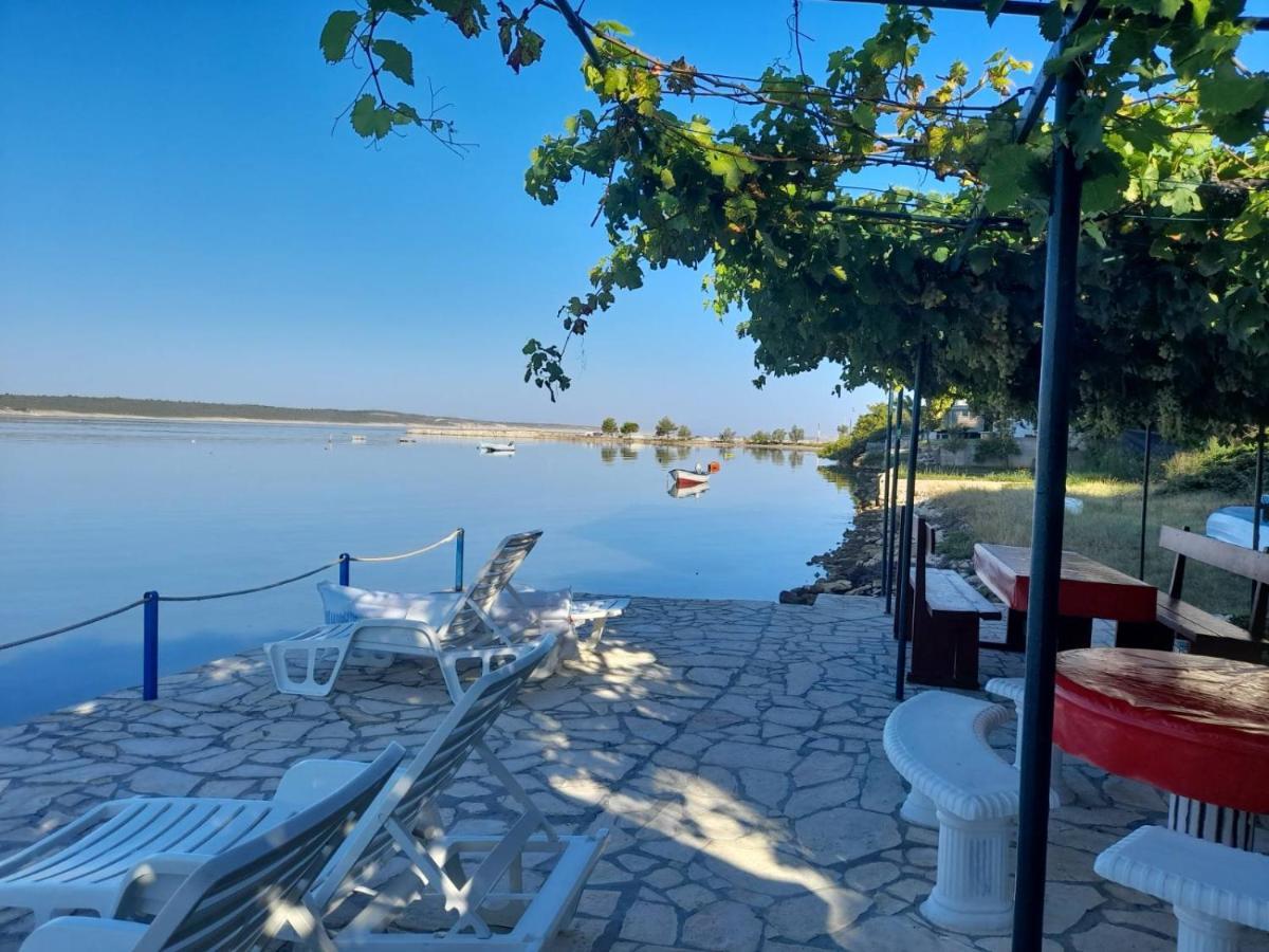 Apartmani Mirko Ljubac Ражанац Екстер'єр фото
